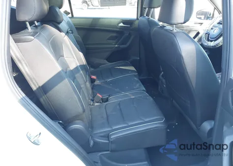 2020 Volkswagen Tiguan 2.0T Sel Premium R-Line из США, поврежденный, VIN 3VV4B7AX5LM147420